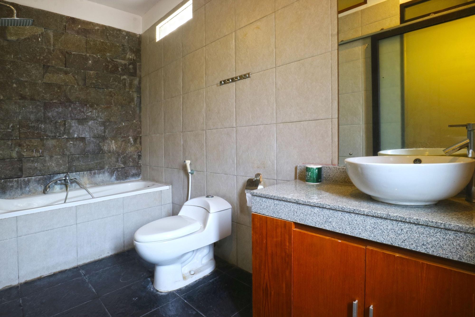 Saren Guest House Canggu Экстерьер фото