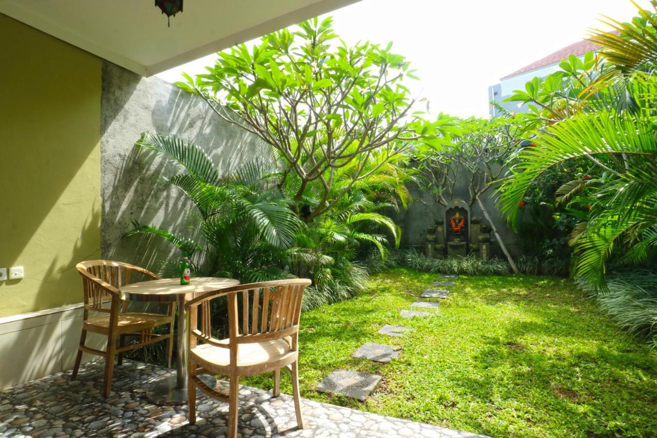 Saren Guest House Canggu Экстерьер фото