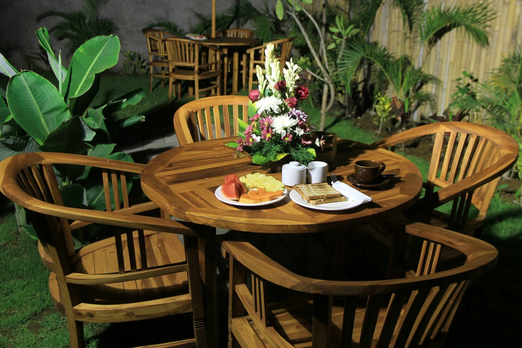 Saren Guest House Canggu Экстерьер фото