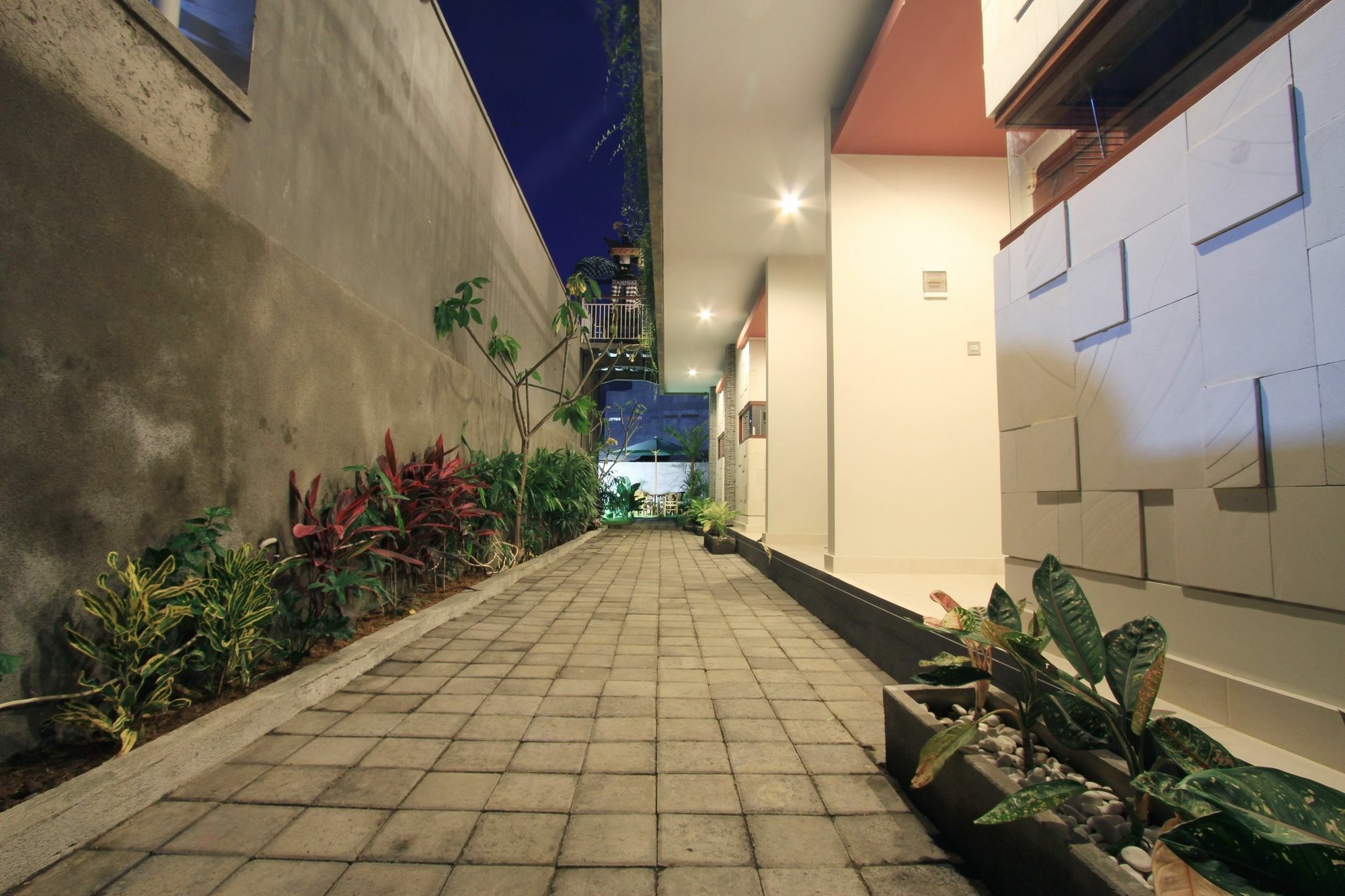 Saren Guest House Canggu Экстерьер фото